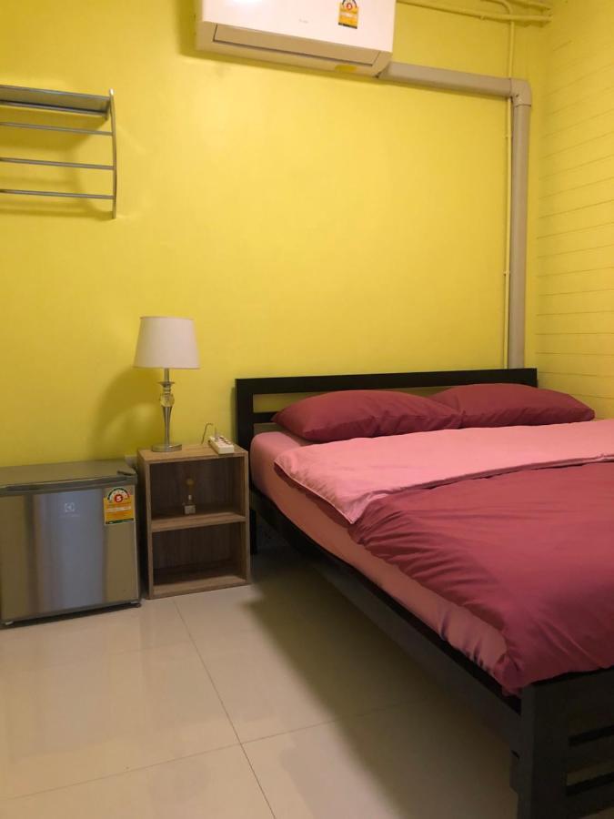 Nakara Hostel Ayutthaya Kültér fotó