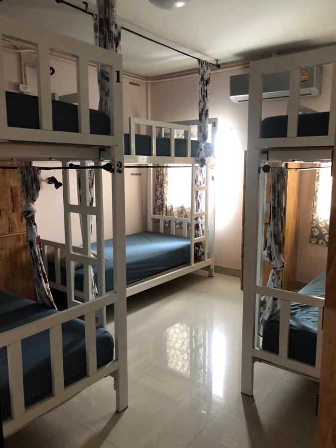 Nakara Hostel Ayutthaya Kültér fotó